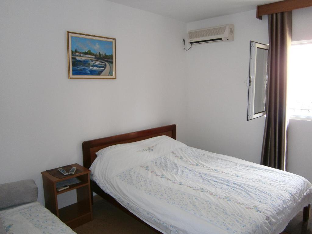 Mijovic Apartments Budva Rum bild